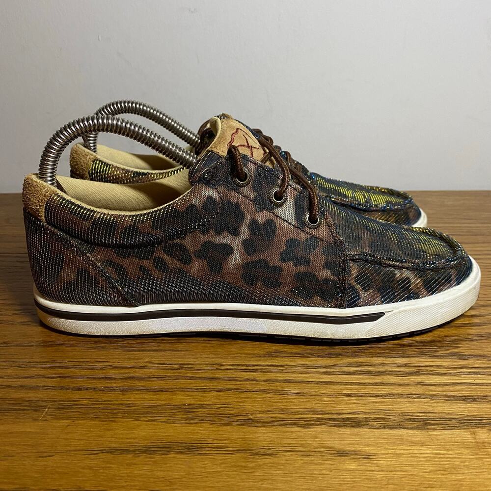 Twisted X Kicks Womens Iridescent Brown Leopard Print Casual Sneakers Size 6.5M